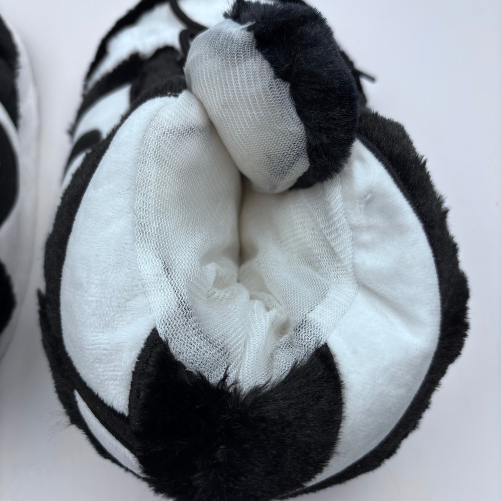 Nike Dunk SB Style Plush Slippers Panda Black One Size Fits Most **Brand New! - Picture 9 of 10